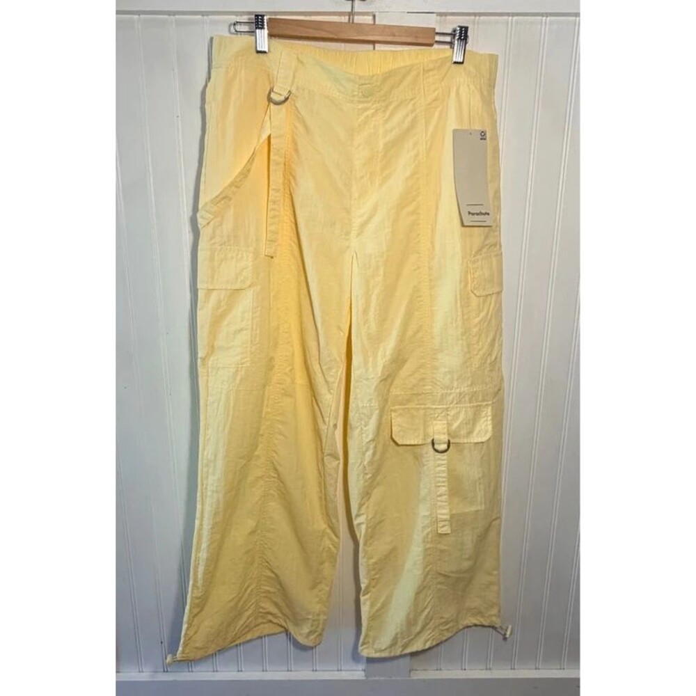 Nobo Parachute Pants NWT women’s L Butter Yellow -small spot see pic